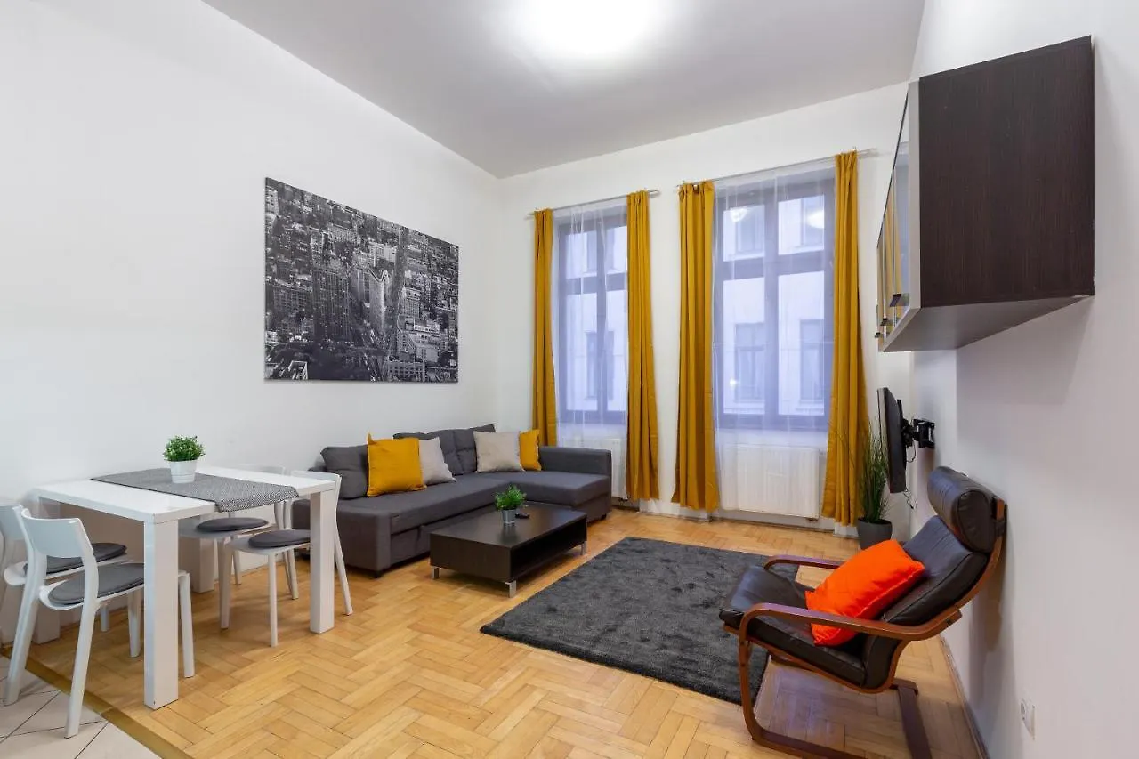 Dowtown Home In The Gozsdu Garden Budapest Hungary