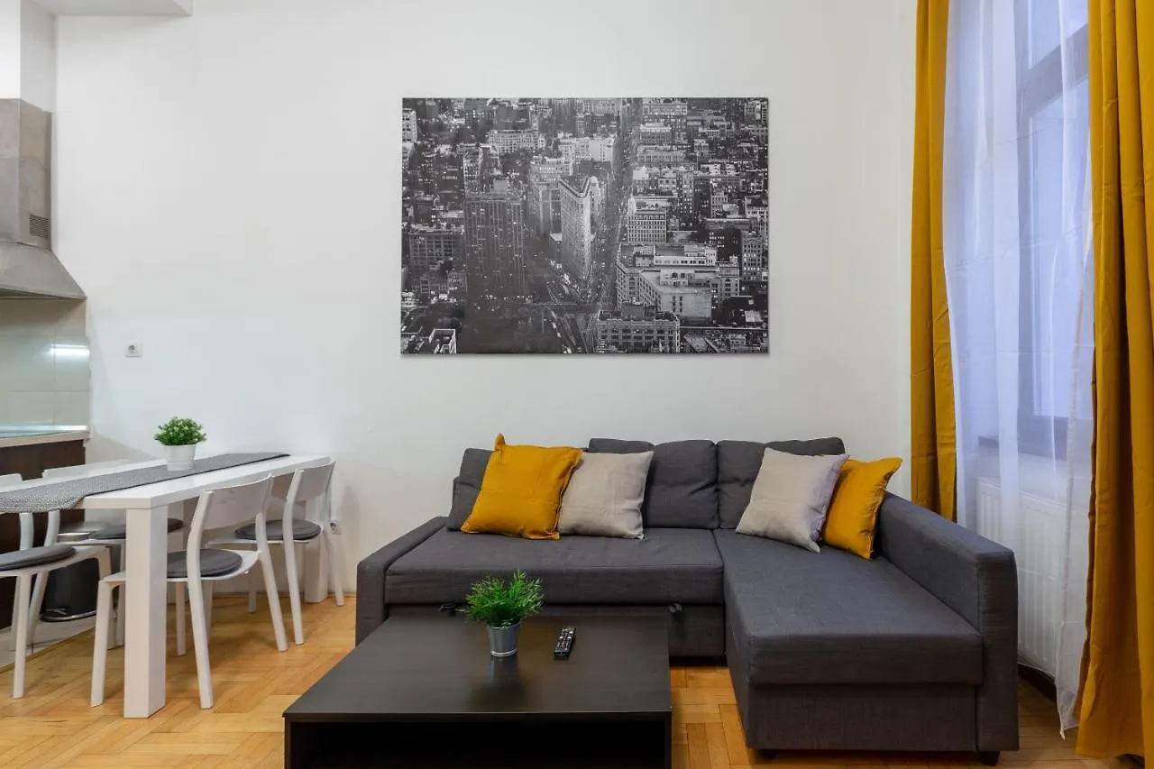 Apartment Dowtown Home In The Gozsdu Garden Budapest Hungary